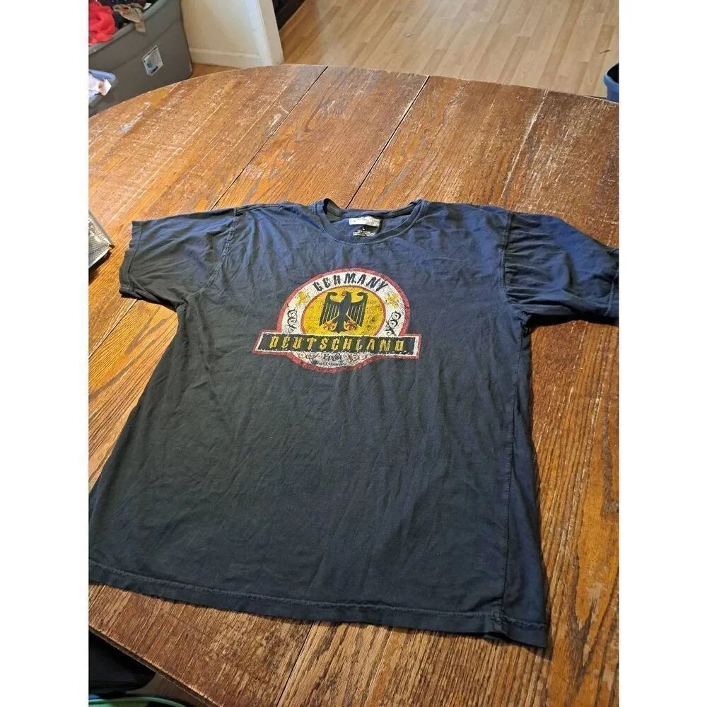 Large Disney Parks Germany Deutschland Cotton Short Sleeve Crew Neck Tee Tshirt